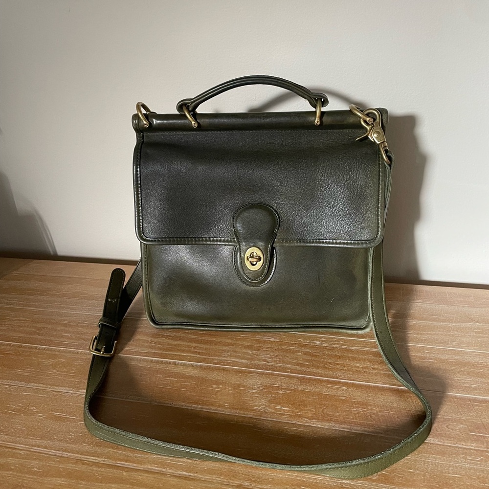 Vintage Coach Willis Olive Leather Bag with Gold Hardware